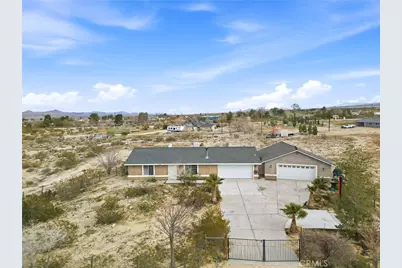 9067 Santa Fe Trail, Lucerne Valley, CA 92356 - Photo 38
