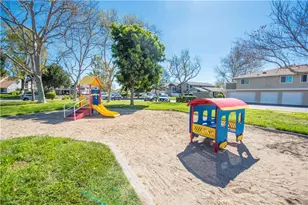 811 Pillar Point Way, Oceanside, CA 92058 - Photo 28