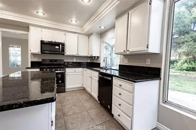 7740 Jack Rabbit, Highland, CA 92346 - Photo 18