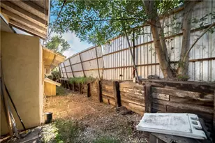 10915 Limonite, Jurupa Valley, CA 91752 - Photo 34