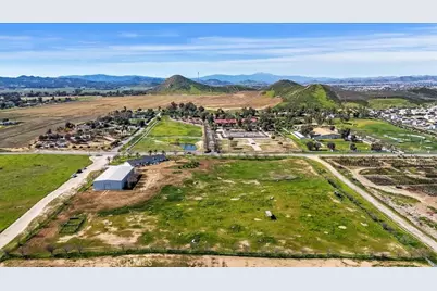 30100 Maxine, Menifee, CA 92584 - Photo 58