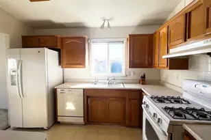 2692 Highland Ave, Highland, CA 92346 - Photo 8