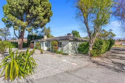 193 N Maple Avenue, Fontana, CA 92335 - Photo 1