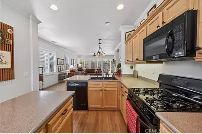 24247 Songsparrow Lane, Corona, CA 92883 - Photo 18