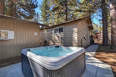 631 Crestwood, Big Bear Lake, CA 92315 - Photo 30