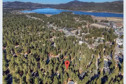 631 Crestwood, Big Bear Lake, CA 92315 - Photo 4