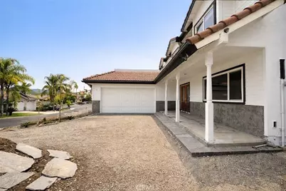 22896 San Joaquin East, Canyon Lake, CA 92587 - Photo 2