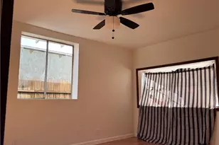 6060 Myrtle Ave, Long Beach, CA 90805 - Photo 10