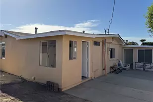 6060 Myrtle Ave, Long Beach, CA 90805 - Photo 28