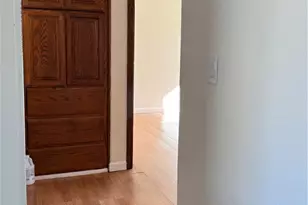 6060 Myrtle Ave, Long Beach, CA 90805 - Photo 12