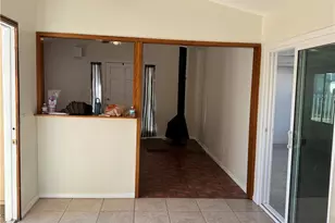 6060 Myrtle Ave, Long Beach, CA 90805 - Photo 16