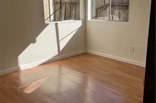 6060 Myrtle Ave, Long Beach, CA 90805 - Photo 12