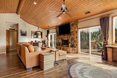806 Brentwood, Lake Arrowhead, CA 92352 - Photo 8