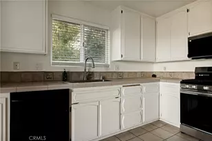 30906 Live Oak, Running Springs, CA 92382 - Photo 10