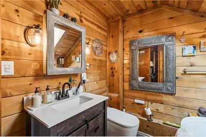 24214 Zurich, Crestline, CA 92325 - Photo 16