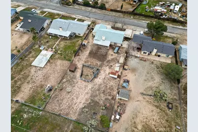 10217 Mount Shasta, Hesperia, CA 92345 - Photo 30