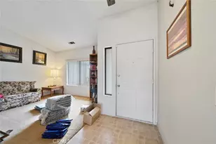 10217 Mount Shasta, Hesperia, CA 92345 - Photo 4