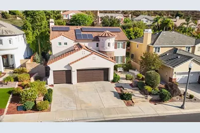 27569 Bottle Brush, Murrieta, CA 92562 - Photo 4