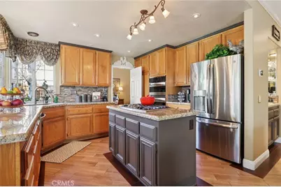 14212 Larkin Court, Fontana, CA 92336 - Photo 10