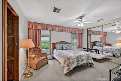 24515 California #42, Hemet, CA 92545 - Photo 18