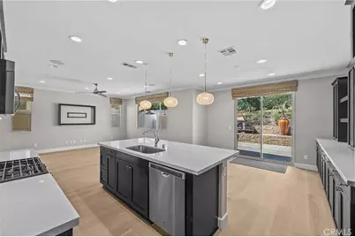 2828 Villa Catalonia Court, Corona, CA 92881 - Photo 12