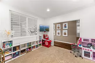 12756 Sierra Creek, Riverside, CA 92503 - Photo 18