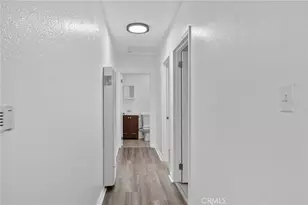 9538 Compton, Los Angeles, CA 90002 - Photo 6