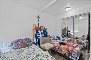 9538 Compton, Los Angeles, CA 90002 - Photo 30