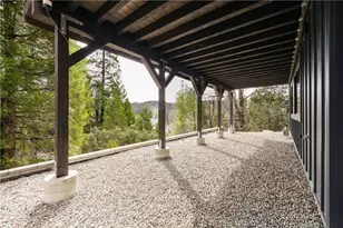 27522 Cedarwood, Lake Arrowhead, CA 92352 - Photo 24