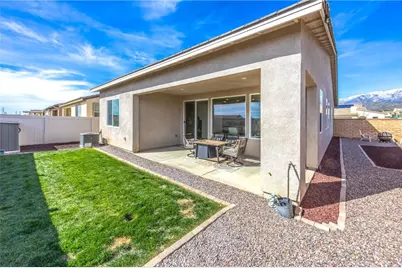 1685 Spring Run, Beaumont, CA 92223 - Photo 38