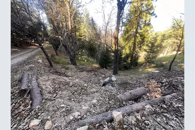 24989 Highland, Crestline, CA 92325 - Photo 20