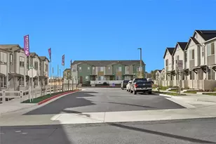 9785 Crossbay Loop, Jurupa Valley, CA 92509 - Photo 10