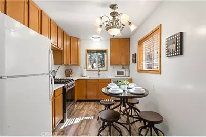 33435 Falling Leaf Drive, Green Valley Lake, CA 92341 - Photo 14