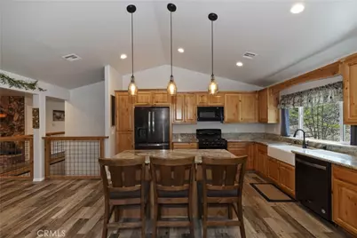 42527 Willow, Big Bear Lake, CA 92315 - Photo 18