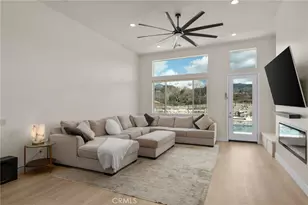 34972 S Serrano Sq, Yucaipa, CA 92399 - Photo 8