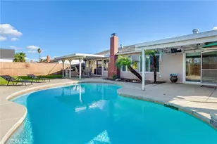 701 W Crestview St, Corona, CA 92882 - Photo 26