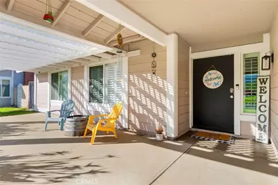 701 W Crestview Street, Corona, CA 92882 - Photo 2