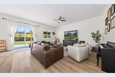 34215 Pinehurst, Yucaipa, CA 92399 - Photo 12