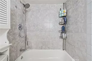 18958 Sherman, Reseda, CA 91335 - Photo 24