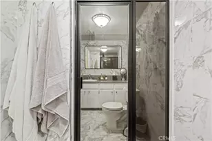 18958 Sherman, Reseda, CA 91335 - Photo 20