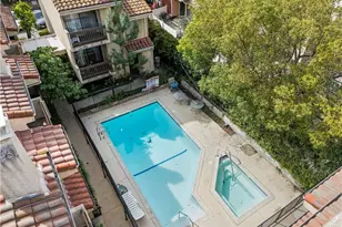 18958 Sherman, Reseda, CA 91335 - Photo 30