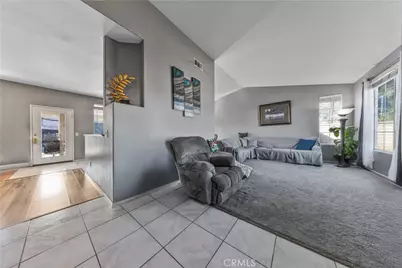 34711 Sunlight, Yucaipa, CA 92399 - Photo 4