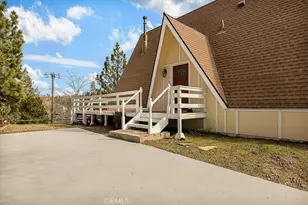 1190 Klondike, Lake Arrowhead, CA 92352 - Photo 6