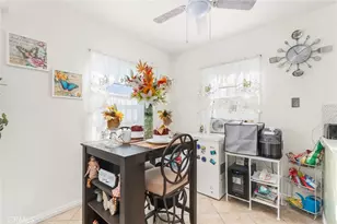 553 W 109th, Los Angeles, CA 90044 - Photo 10