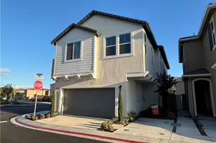 420 Snowdrop Ln, Santa Paula, CA 93060 - Photo 1