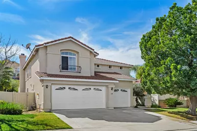 19 Villa Milano, Lake Elsinore, CA 92532 - Photo 2