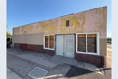 26709 Baseline, Highland, CA 92346 - Photo 2