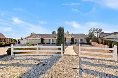 19185 Cochise, Apple Valley, CA 92308 - Photo 1