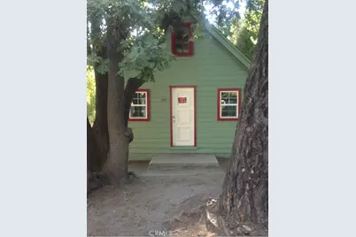 369 Log, Crestline, CA 92325 - Photo 2