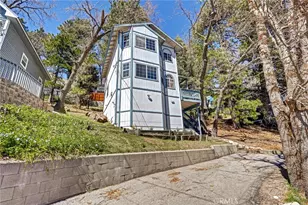 31920 Pine Cone Dr, Running Springs, CA 92382 - Photo 2